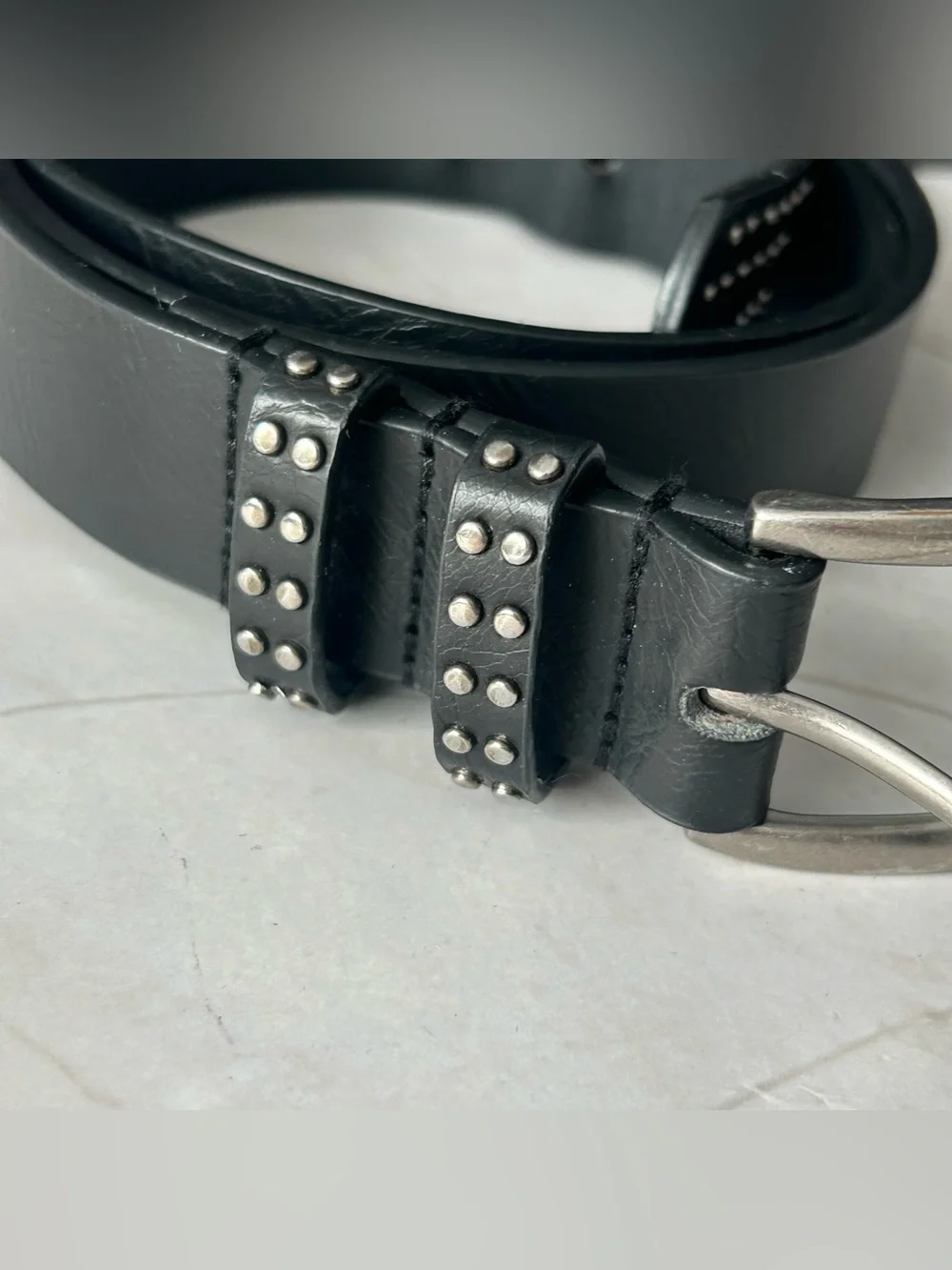 No brand easy sleek styling
